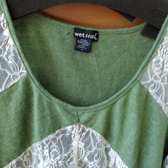 Sweater - Picture 2 of 7